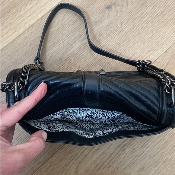 Rebecca Minkoff Black Chevron Crossbody Bag - Picture 5 of 11
